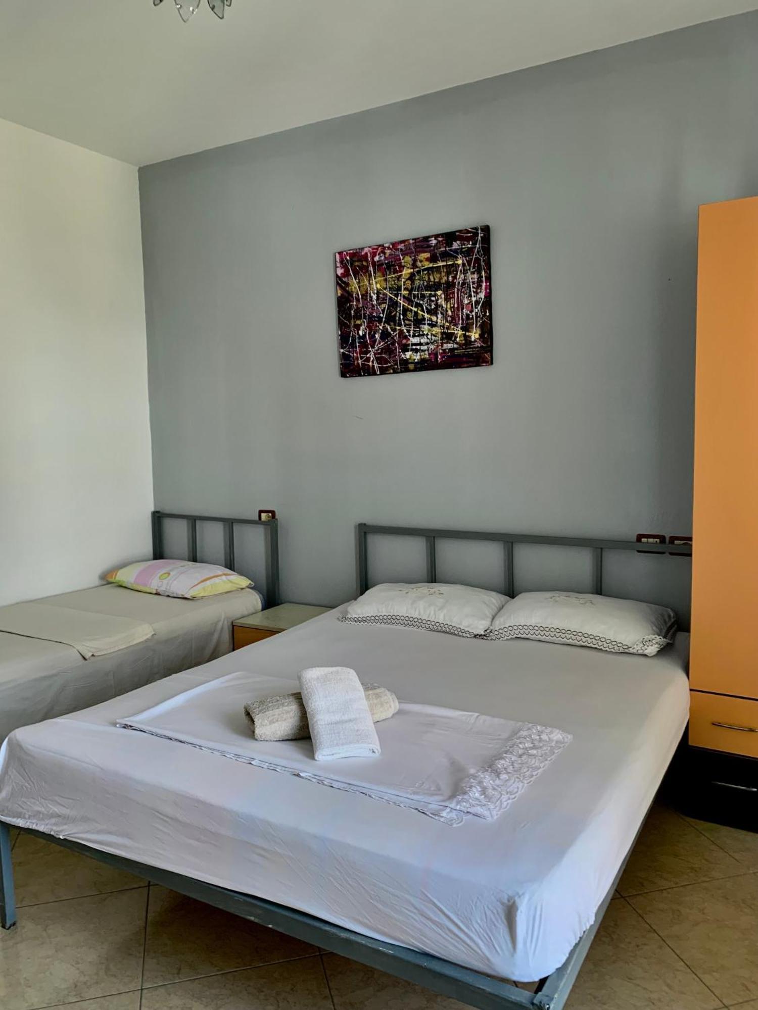 Serenade Beach Durrës Exterior foto